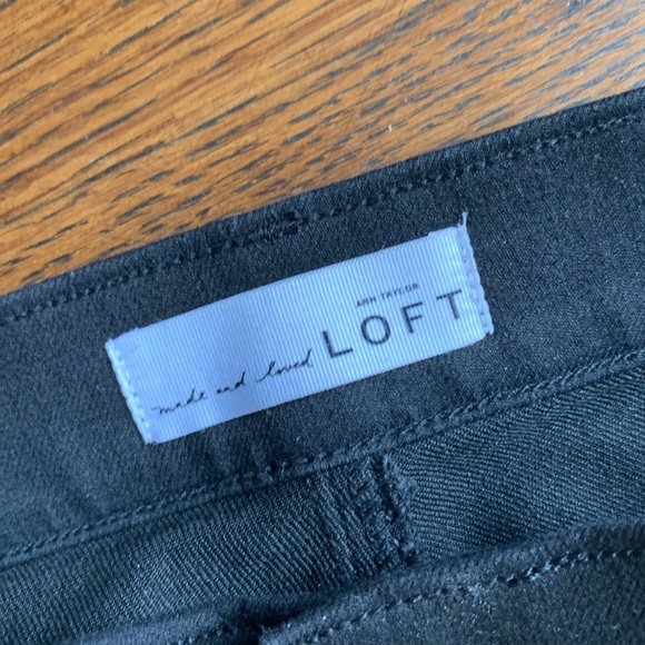 Ann Taylor LOFT Black Modern Skinny Jeans - Picture 2 of 3
